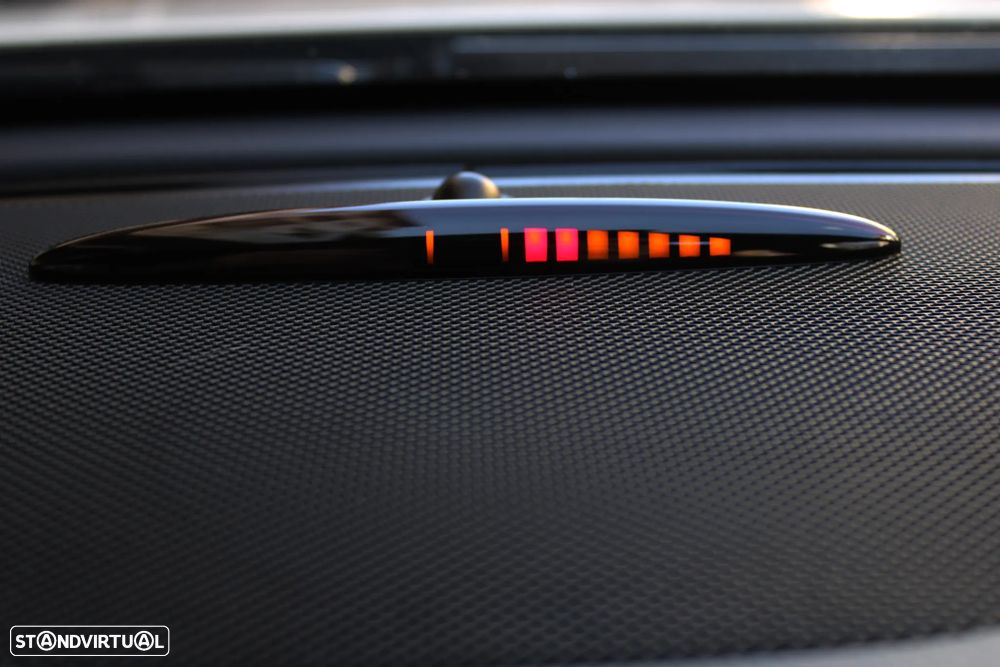 Mercedes-Benz A 45 AMG 4Matic Speedshift 7G-DCT - 48