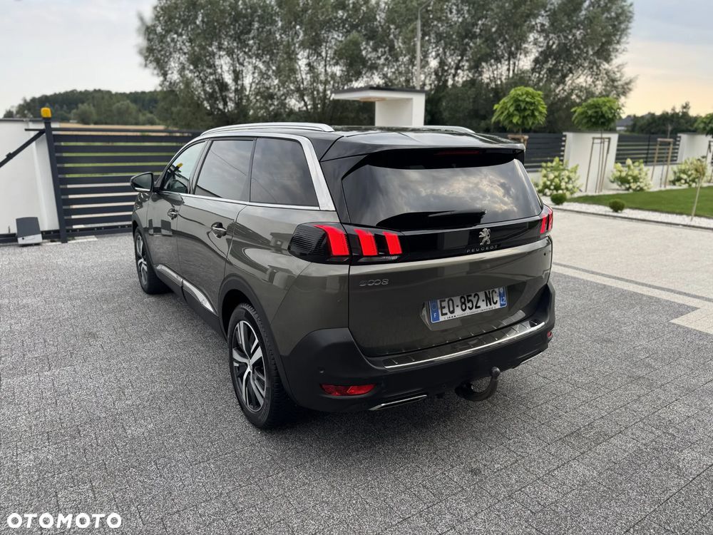 Peugeot 5008 - 13