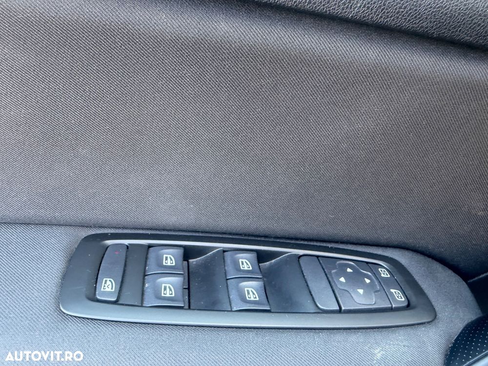 Renault Megane Blue dCi 116 EDC Intens - 26