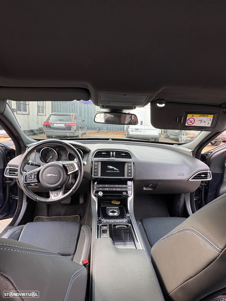 Jaguar XE 2.0 D R-Sport Aut. - 5