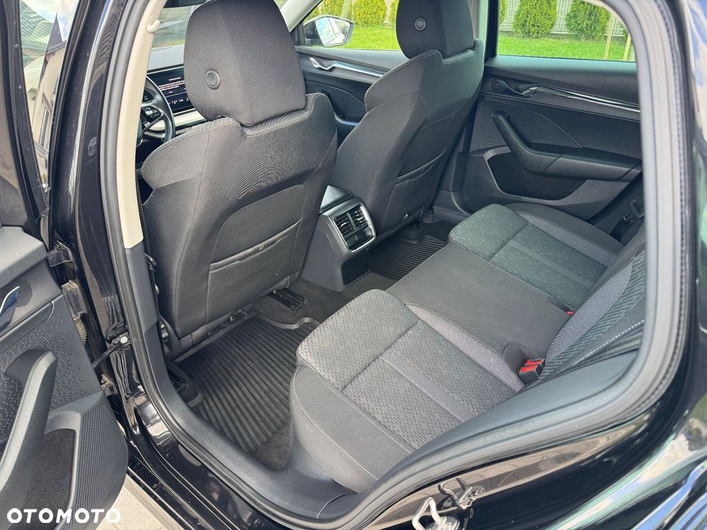 Skoda Octavia 2.0 TDI SCR Style DSG - 13