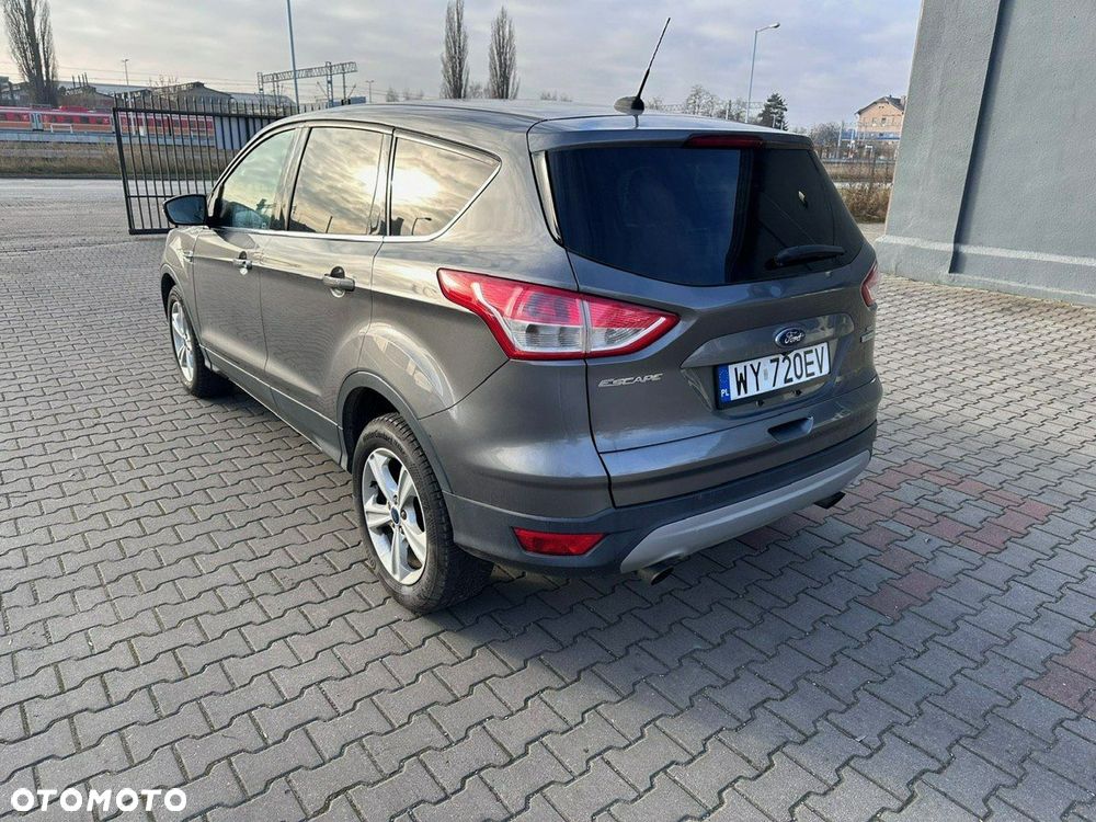 Ford Escape - 2