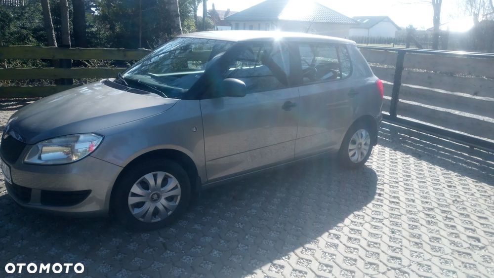 Skoda Fabia 1.2 TSI Active - 2