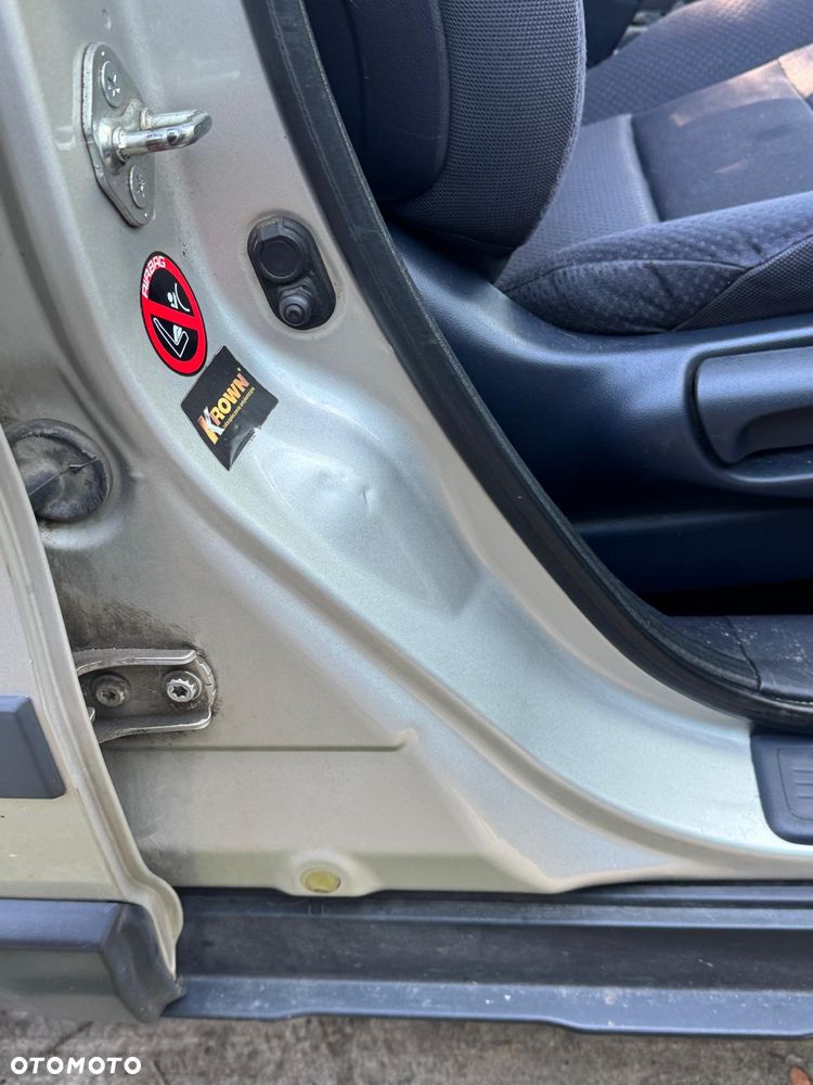 Honda CR-V 2.2i-CTDi ES - 3