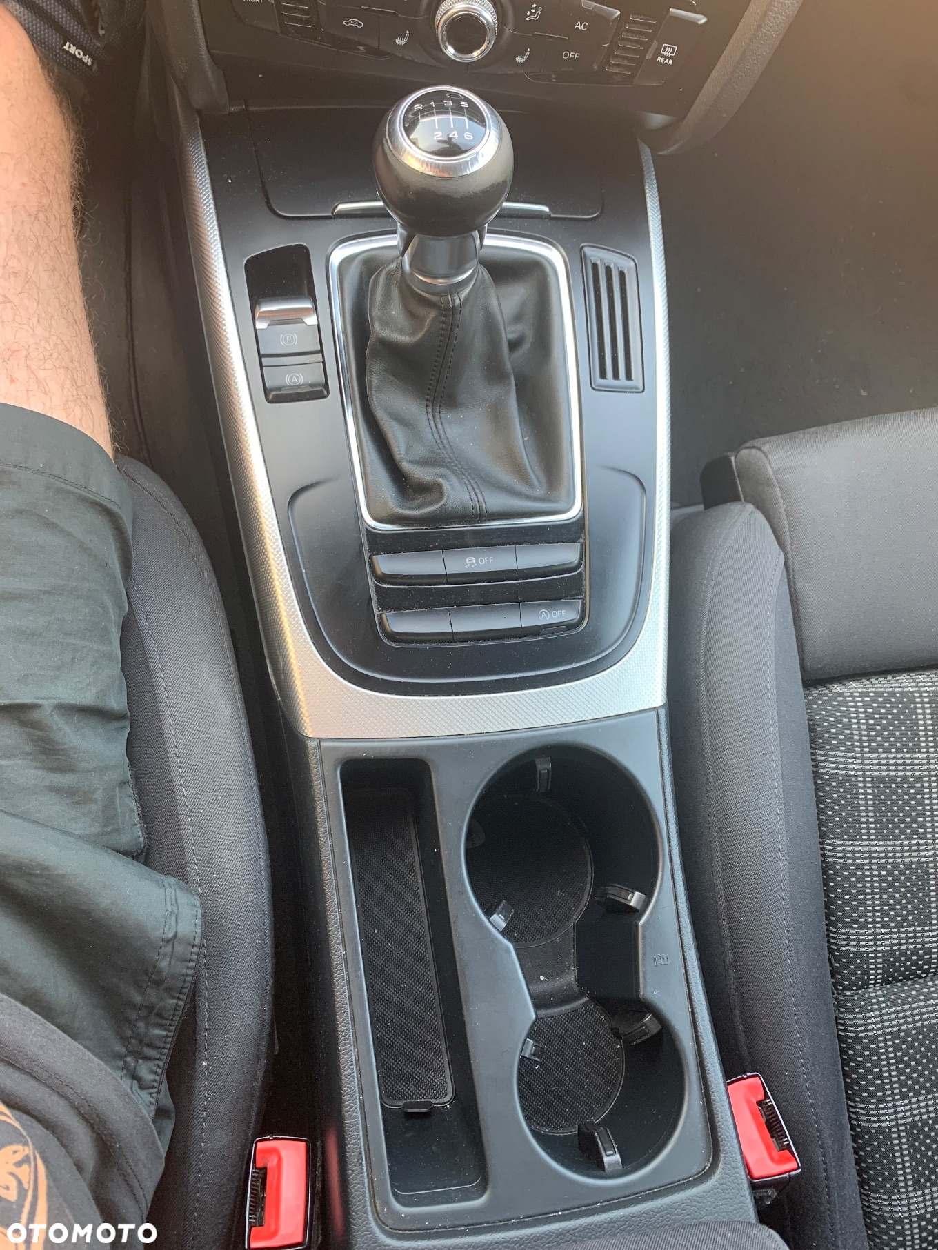Audi A4 Avant 2.0 TDI - 14