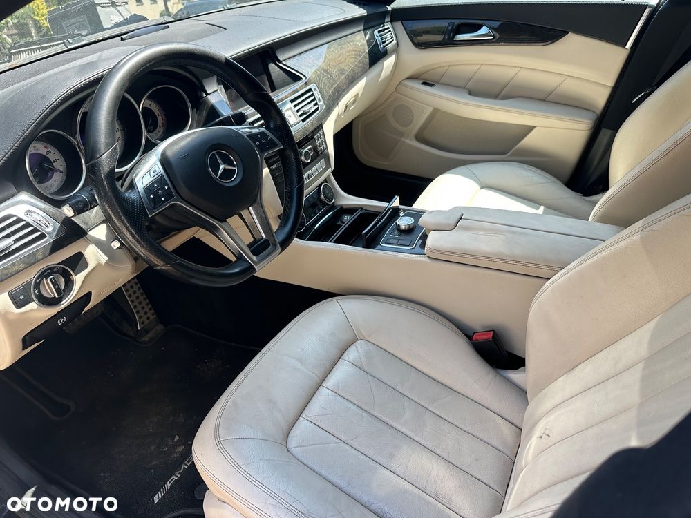 Mercedes-Benz CLS 350 CDI 4-Matic BlueEff - 10