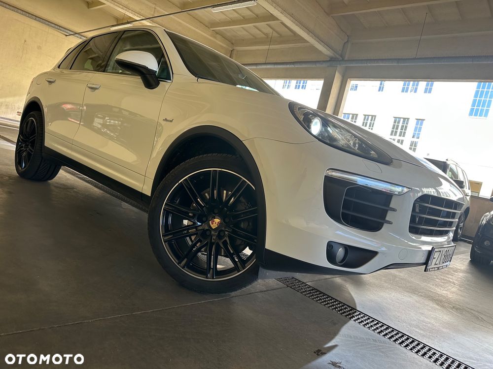 Porsche Cayenne Diesel Platinum Edition - 4
