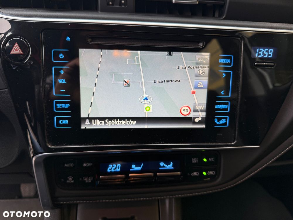 Toyota Auris 1.6 D-4D Design Edition - 23