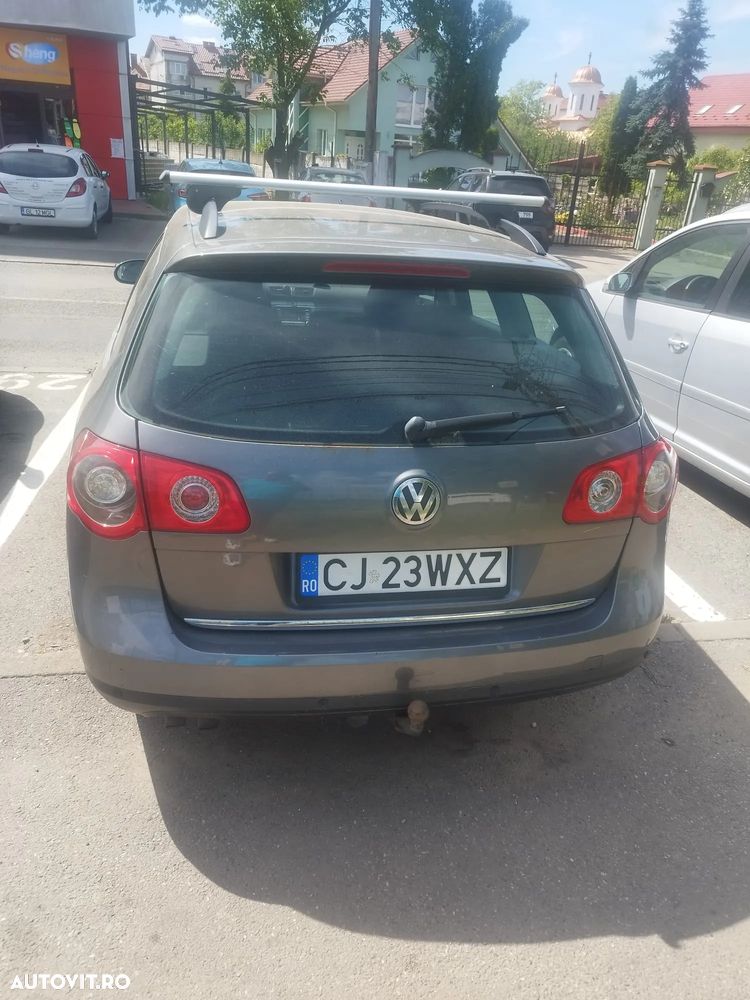 Volkswagen Passat - 2