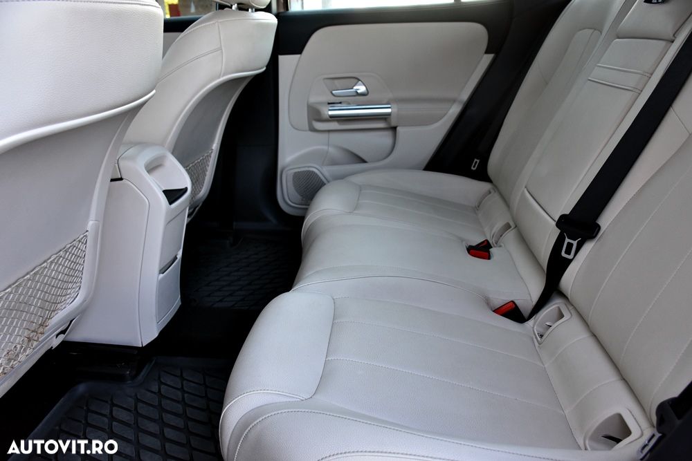 Mercedes-Benz EQA 250 - 16