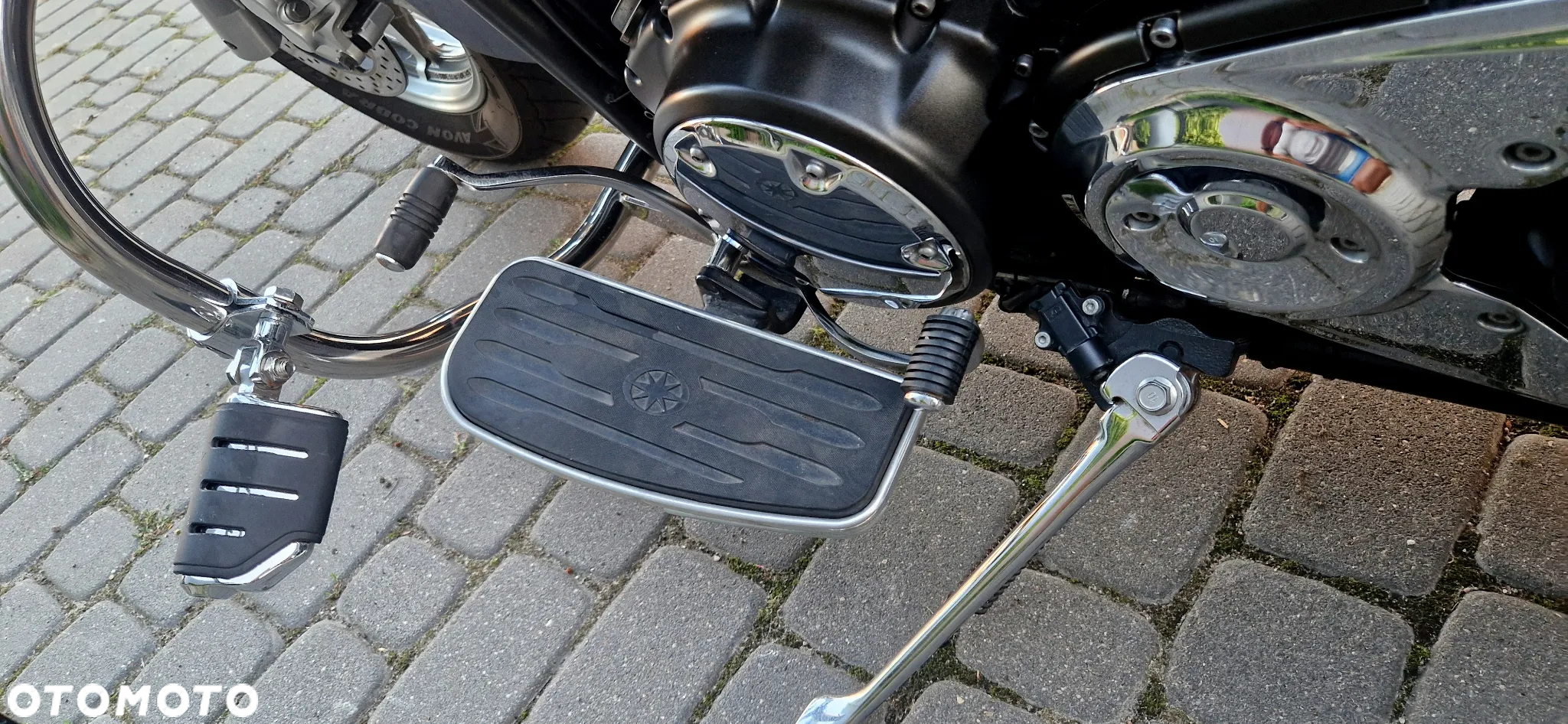 Yamaha XVS - 11