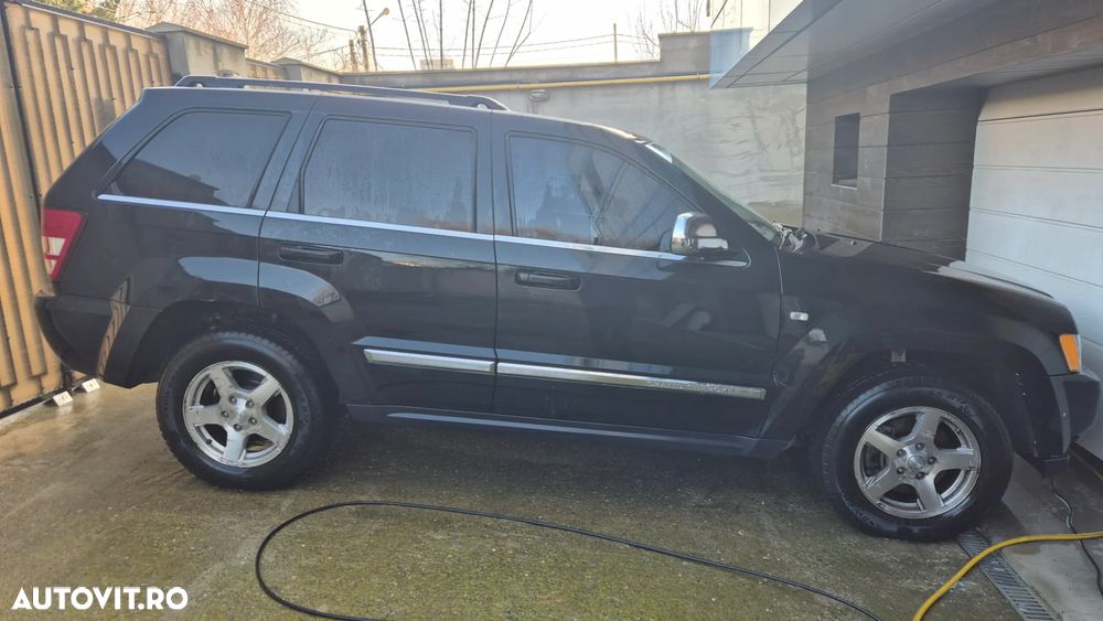 Jeep Grand Cherokee - 2