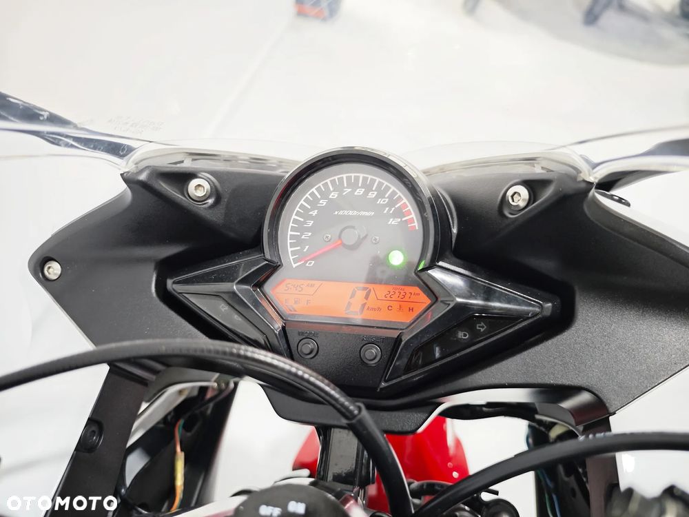 Honda CBR - 5