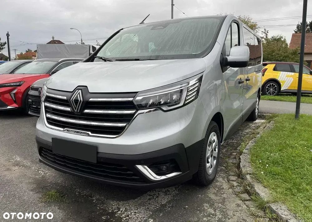 Renault Trafic Kombi L2 9 osobowy - 3