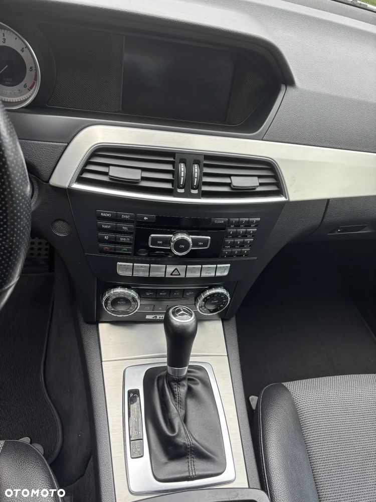 Mercedes-Benz Klasa C 250 CDI DPF Automatik BlueEFFICIENCY Avantgarde - 18