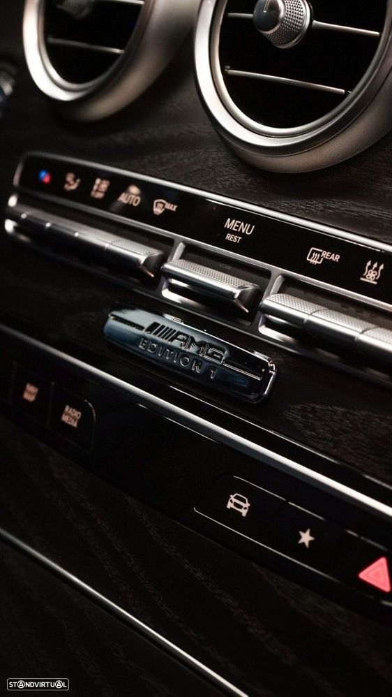 Mercedes-Benz GLC 300 de 4Matic 9G-TRONIC AMG Line - 30