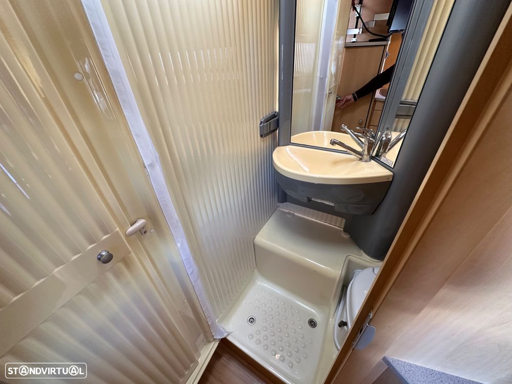 Dethleffs Globebus - 25