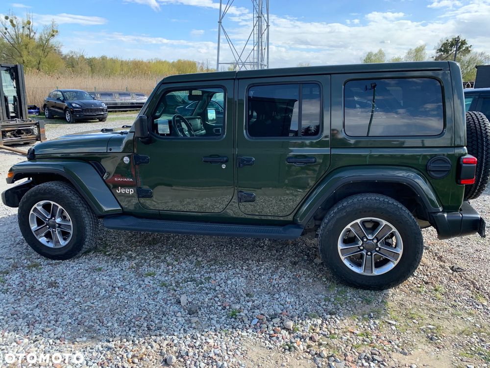 Jeep Wrangler Unlimited 3.6 Automatik Sahara - 10