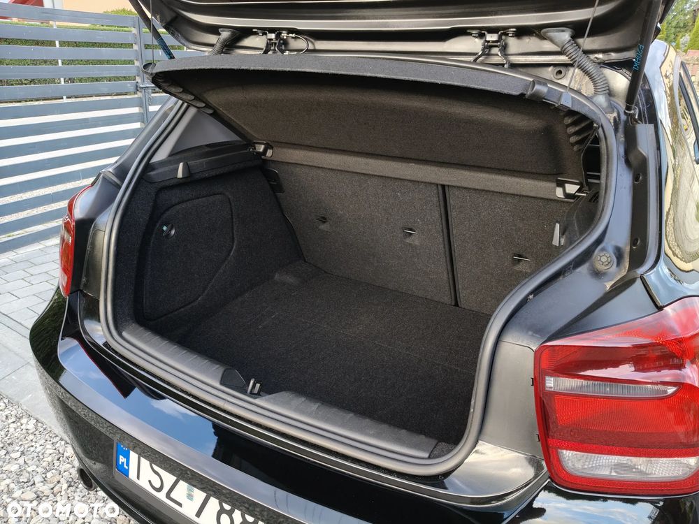 BMW Seria 1 116i - 26