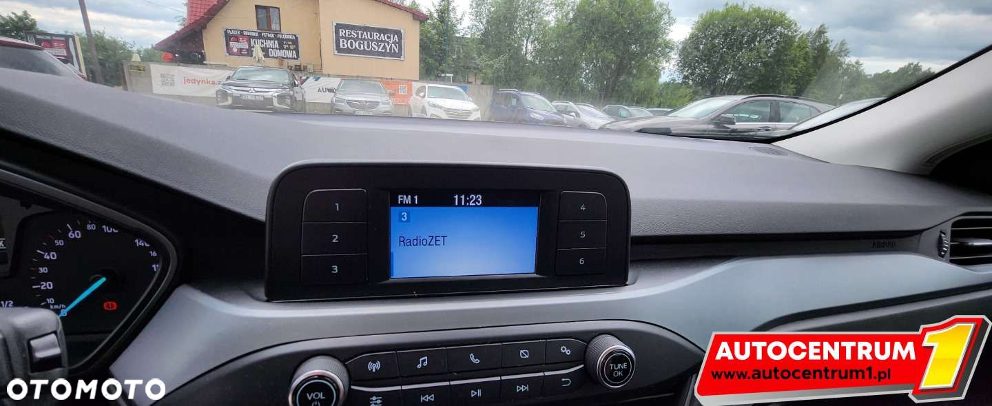 Ford Focus - 26