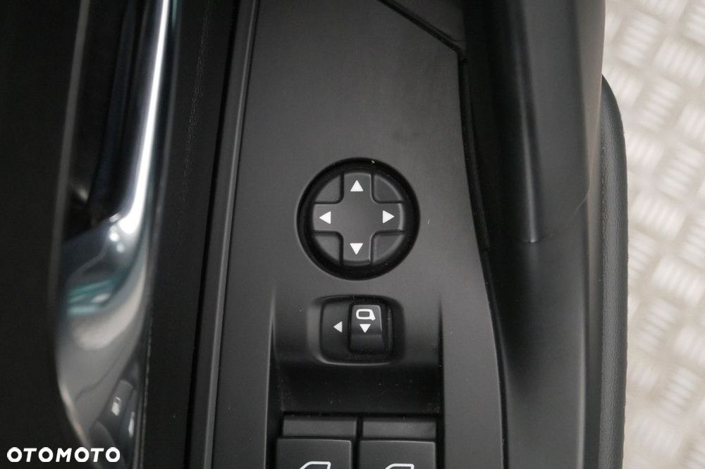 Peugeot 308 - 26