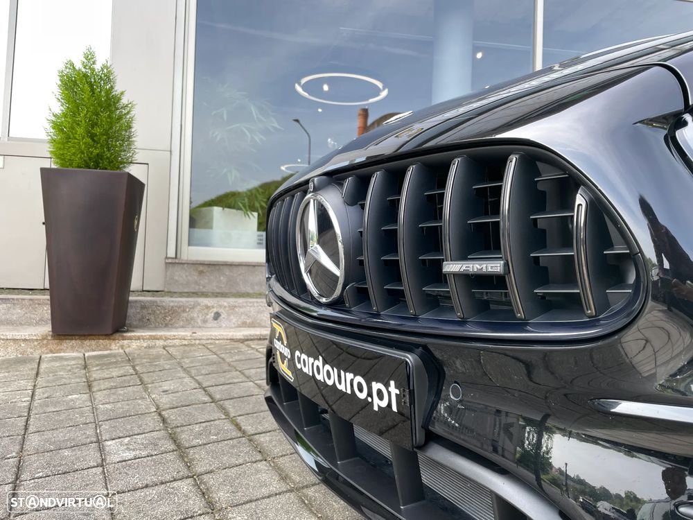 Mercedes-Benz E 53 AMG 4Matic+ - 5