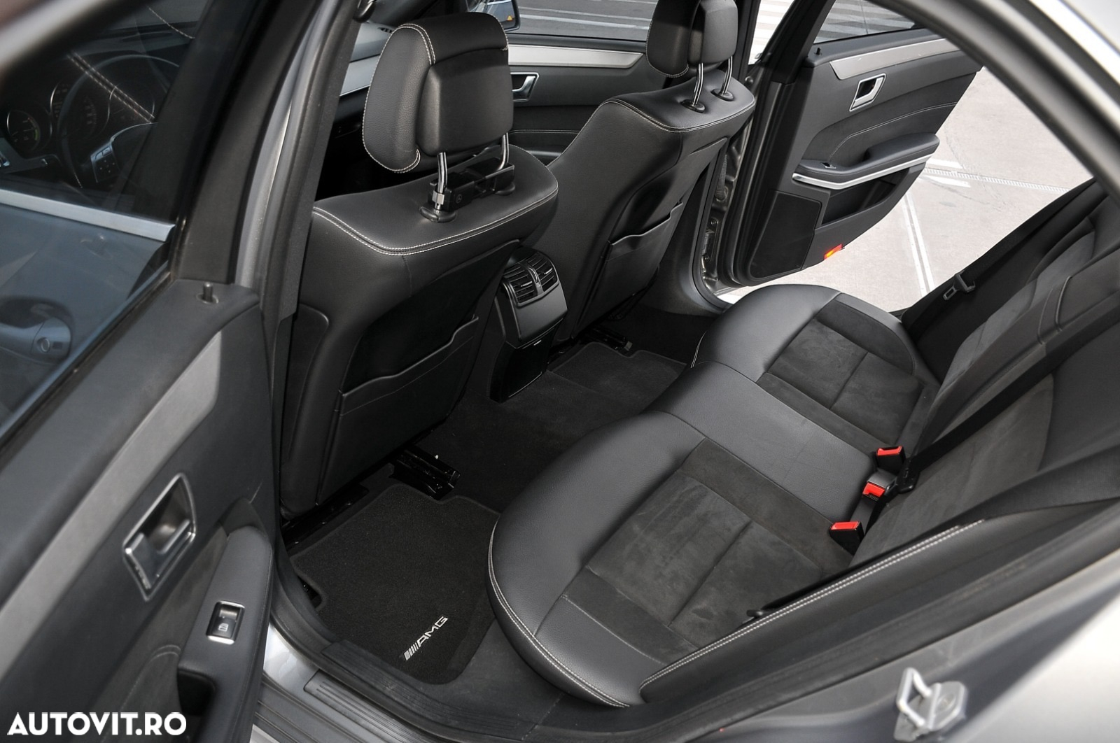 Mercedes-Benz E 300 BlueTEC HYBRID Aut. - 24