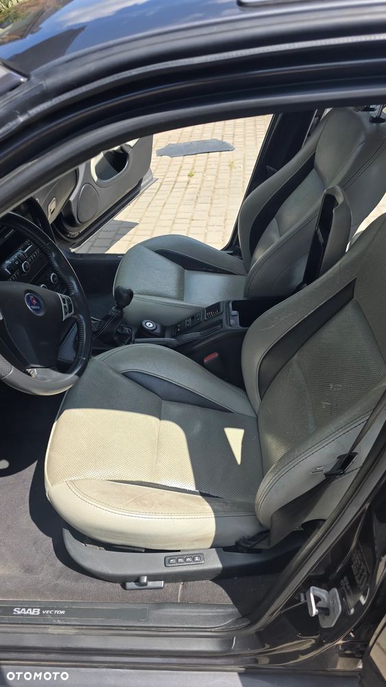 Saab 9-5 2.0t Vector Anniversary - 10