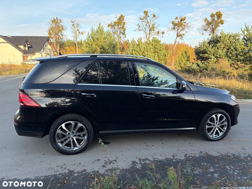 Mercedes-Benz GLE 350 d 4-Matic - 22