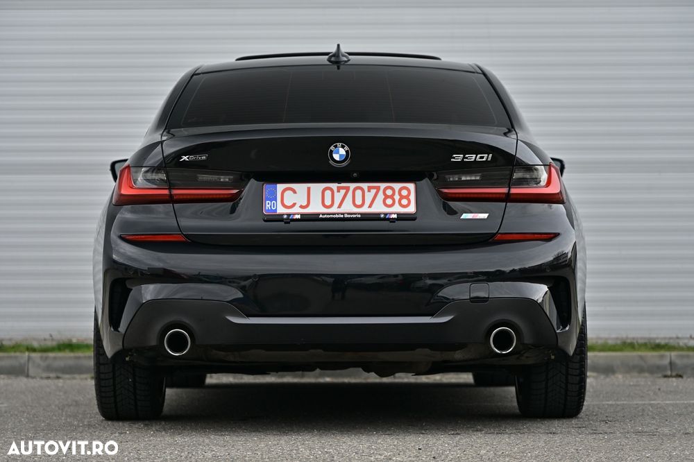 BMW Seria 3 330i xDrive Aut. M Sport - 9