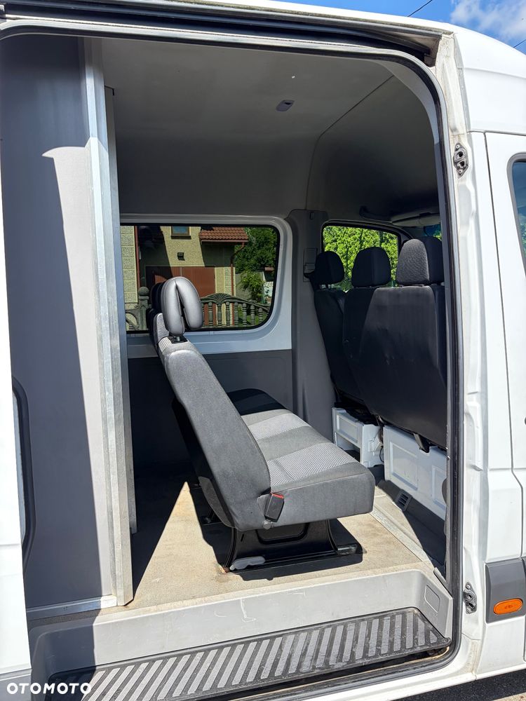 Mercedes-Benz Sprinter - 15