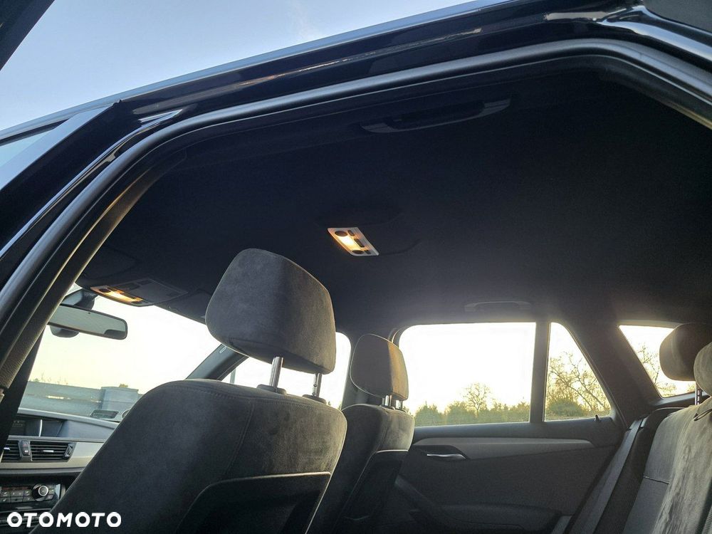BMW X1 - 24