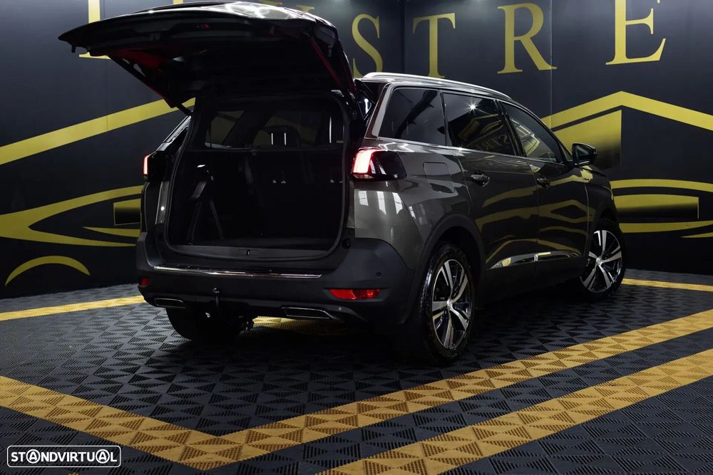 Peugeot 5008 - 7