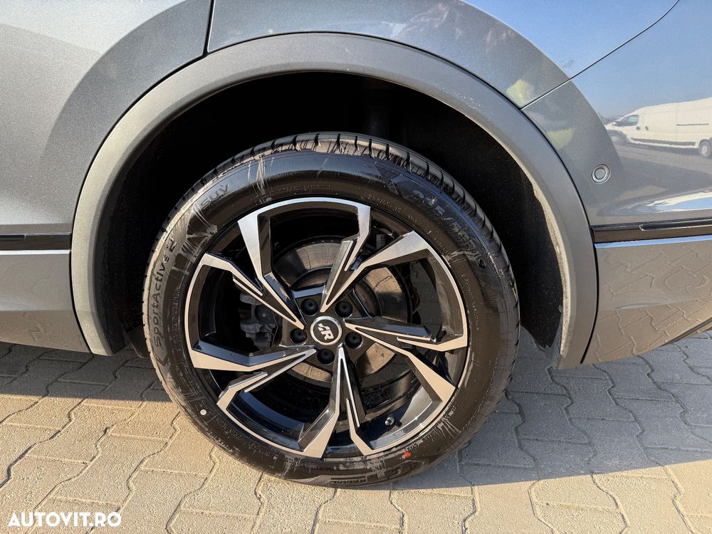 Volkswagen Tiguan 2.0 TDI SCR 4MOTION DSG Highline - 11