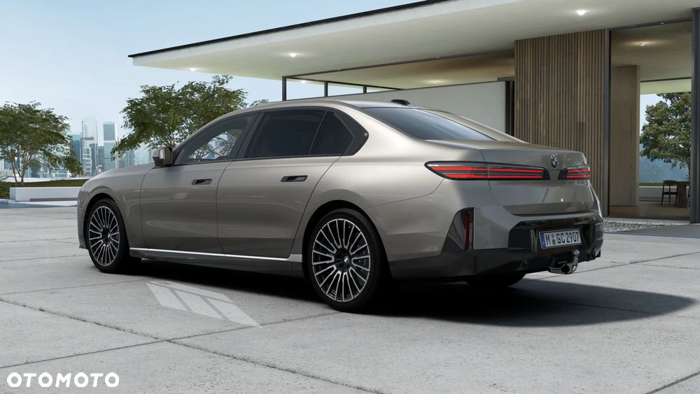 BMW Seria 7 - 2