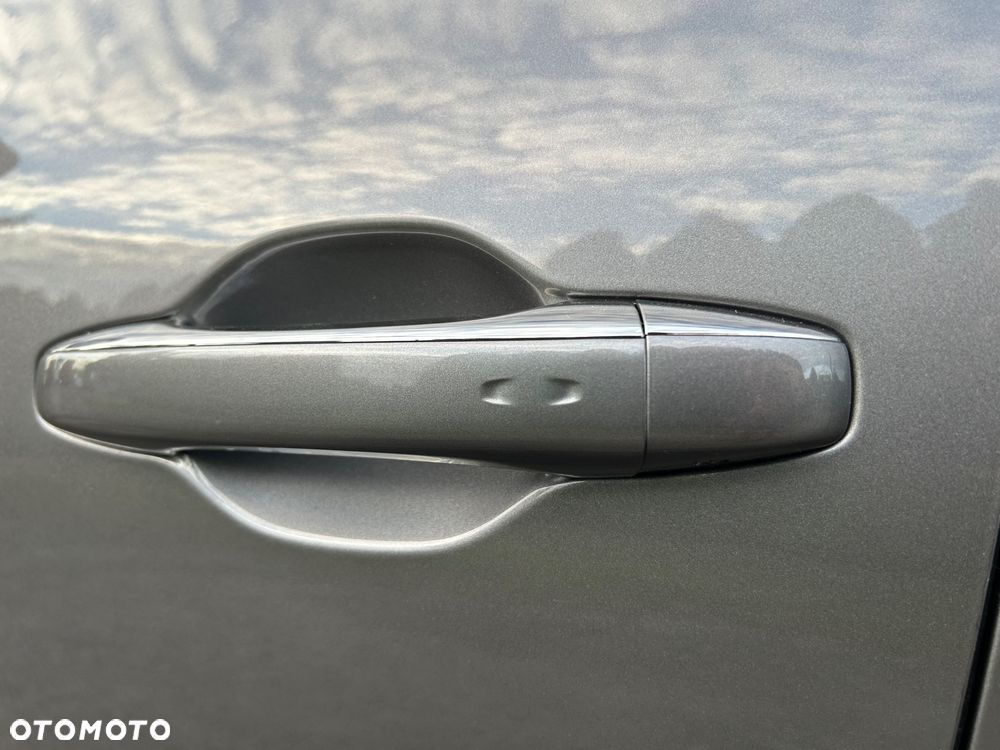 Renault Scenic - 24