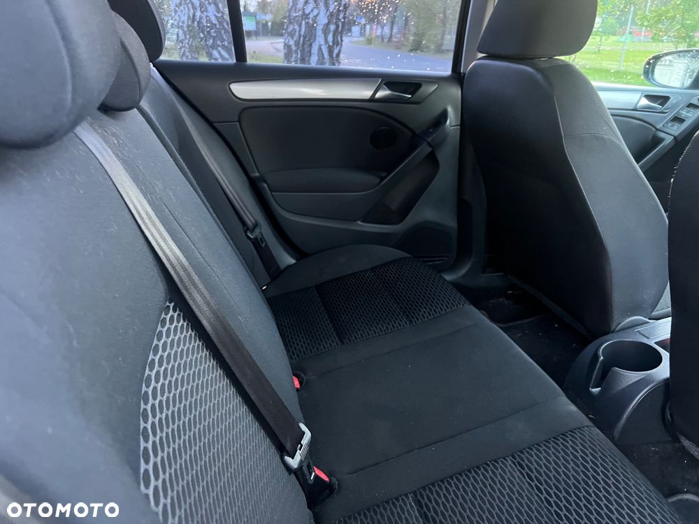 Volkswagen Golf 1.6 Team - 9