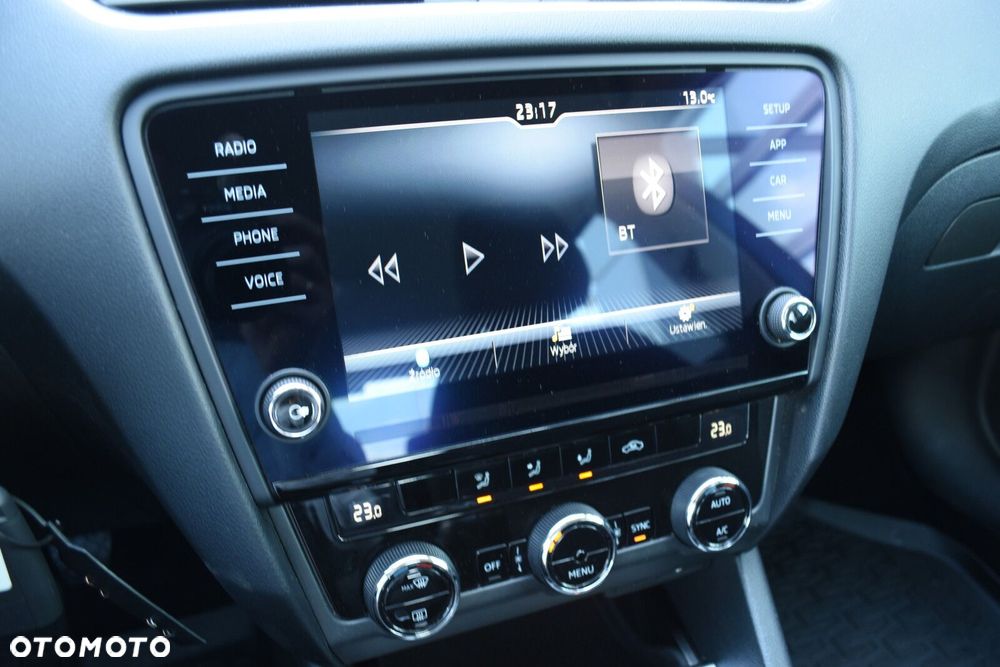 Skoda Octavia 1.4 TSI Ambition - 17