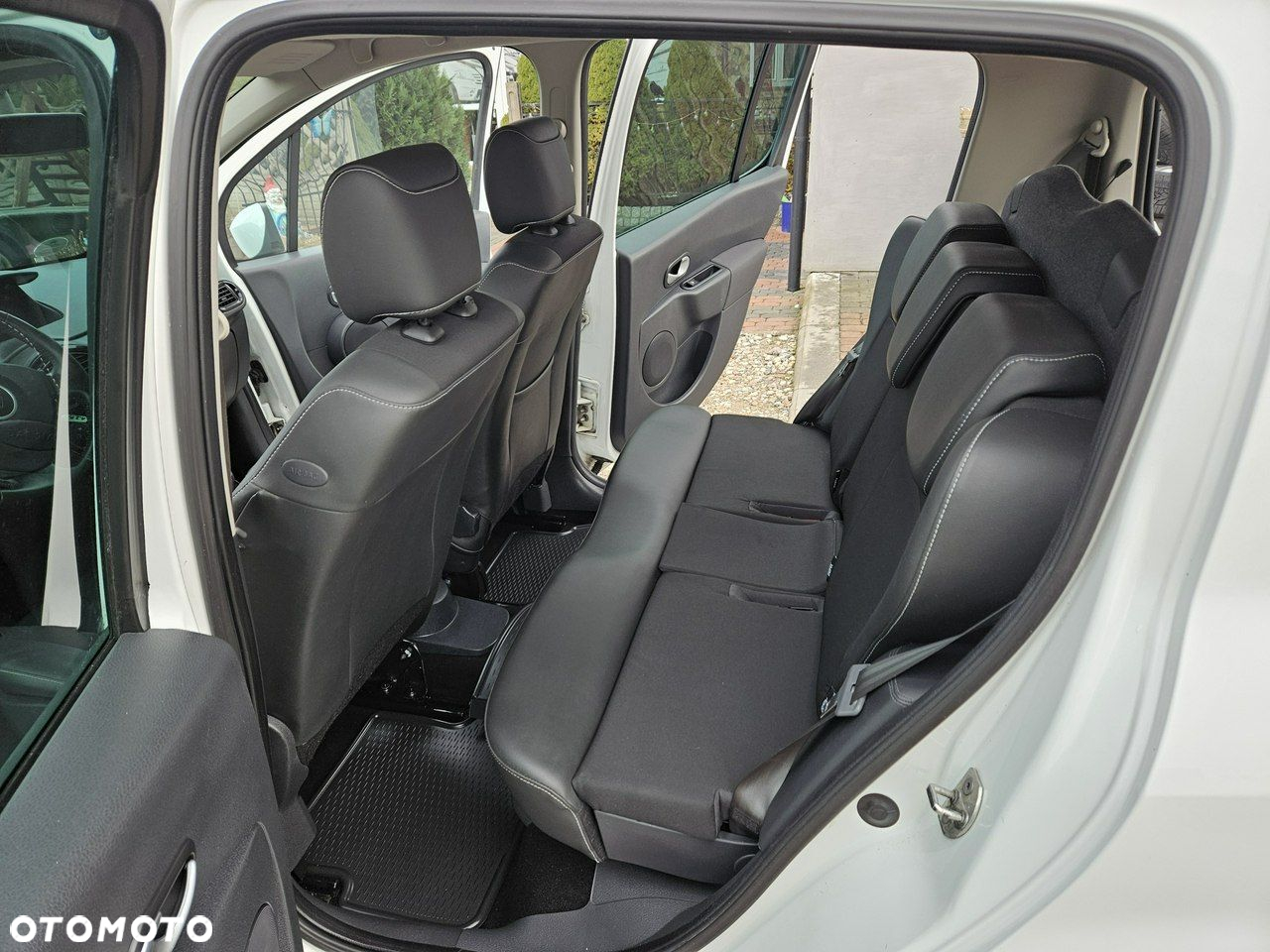 Renault Modus 1.2 TCE Night&Day - 9