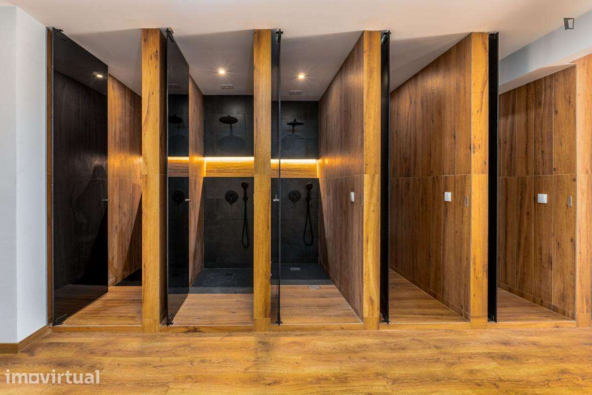 Cama - localizado em Santo Ildefonso Porto - Grande imagem: 3/22