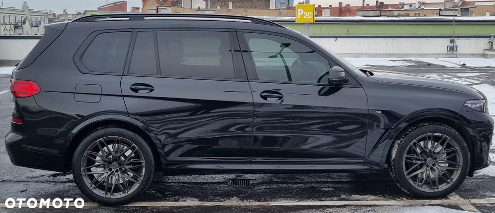 BMW X7 M50i sport - 4