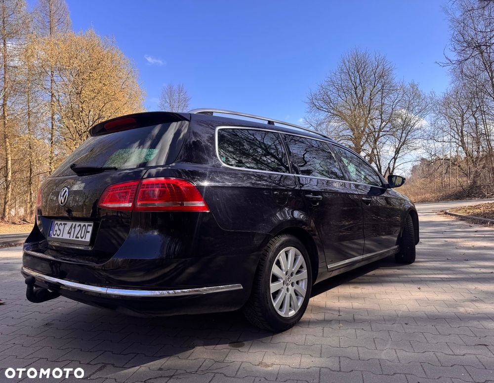 Volkswagen Passat 2.0 TDI DPF Highline - 4
