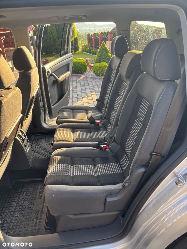 Volkswagen Touran 1.6 United - 8