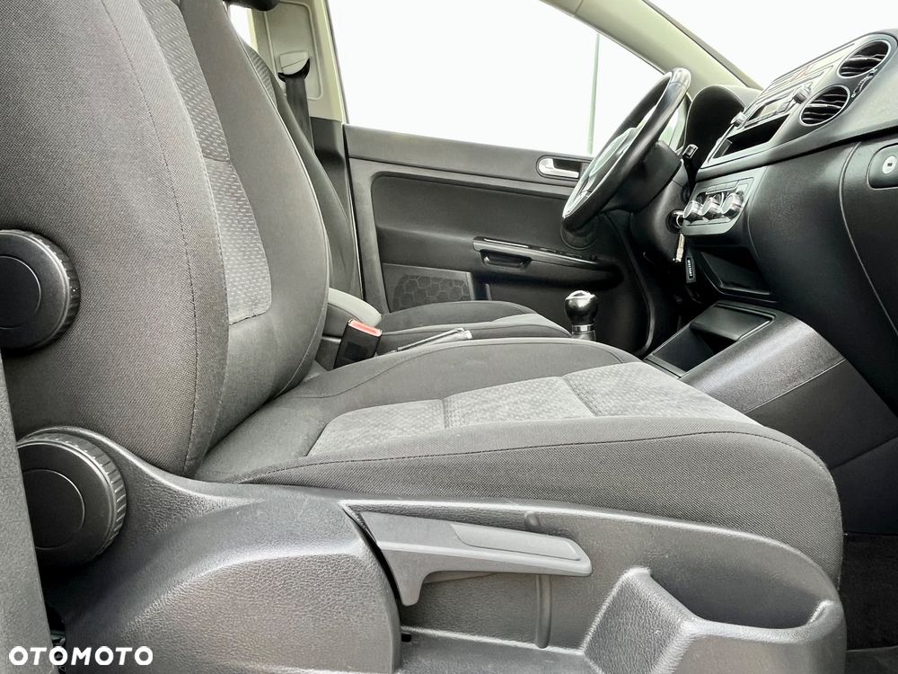 Volkswagen Golf Plus 1.6 Comfortline - 15