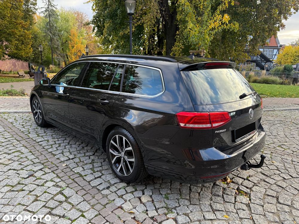 Volkswagen Passat Variant 1.6 TDI (BlueMotion Technology) Comfortline - 4