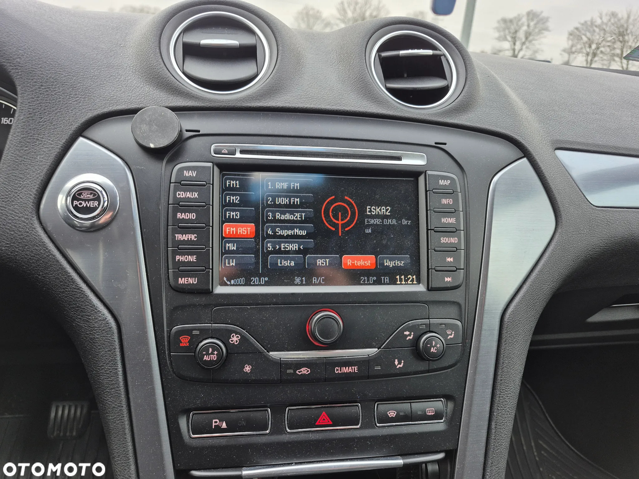 Ford Mondeo - 15