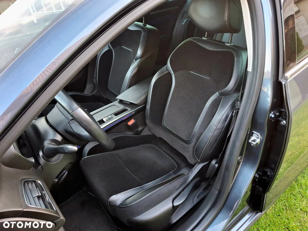 Renault Megane 1.2 16V TCe Bose EDC EU6 - 28