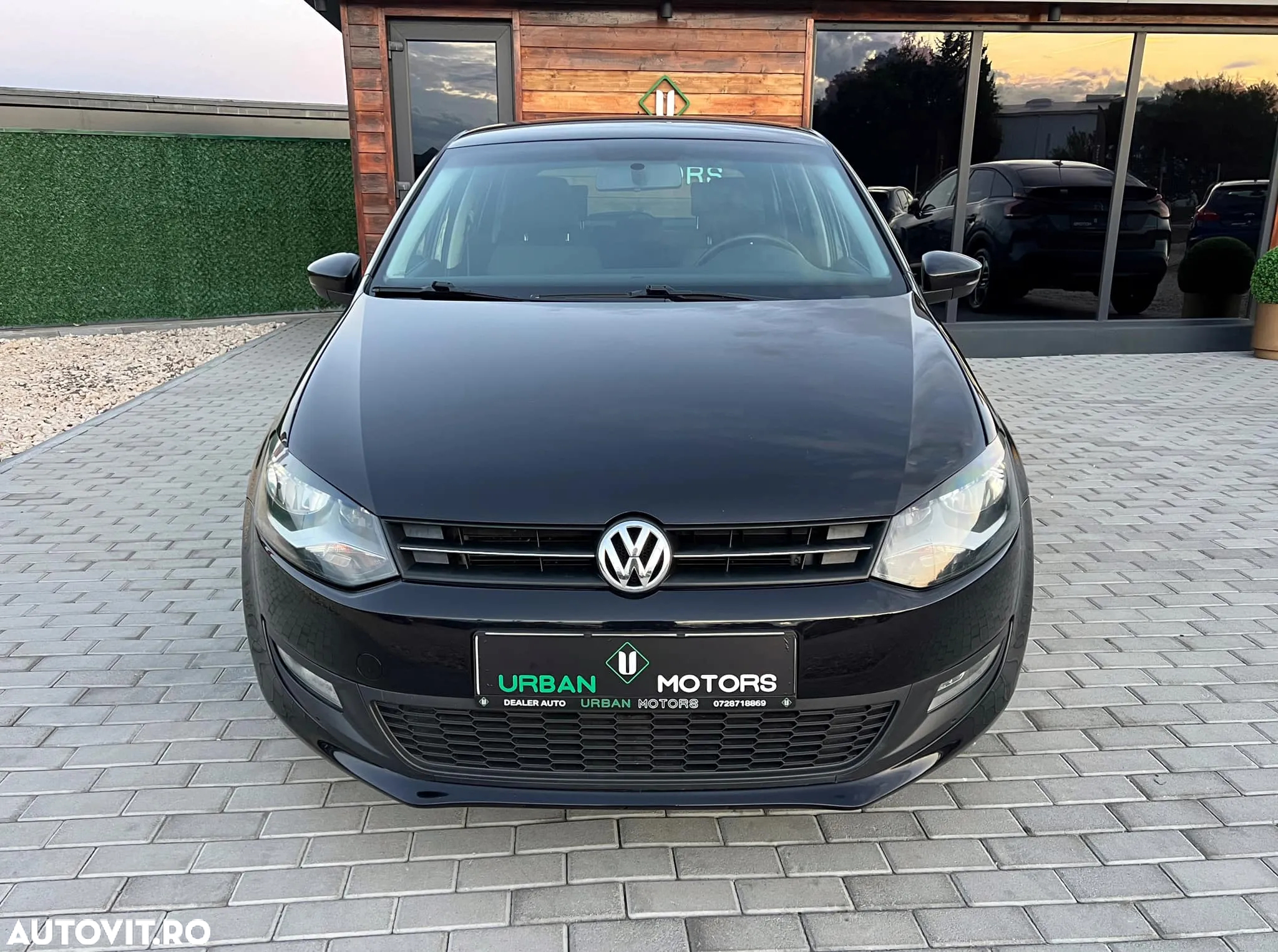 Volkswagen Polo 1.6 TDI Comfortline - 16