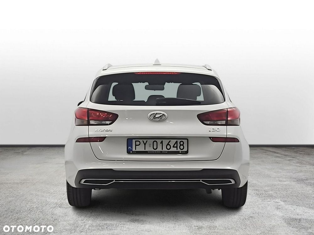 Hyundai i30 1.5 DPI Modern - 5