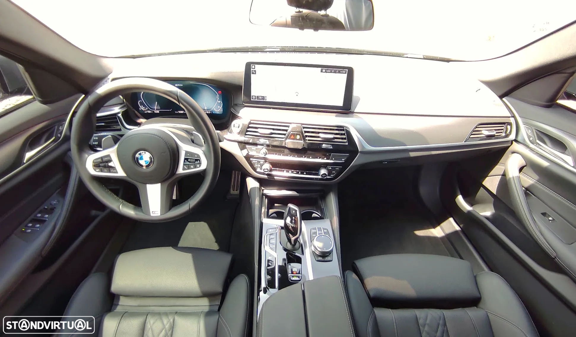 BMW 530 e Pack Desportivo M - 22